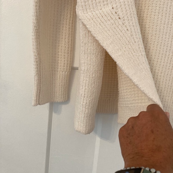 NWT - A NEW DAY SWEATER - Picture 5 of 5